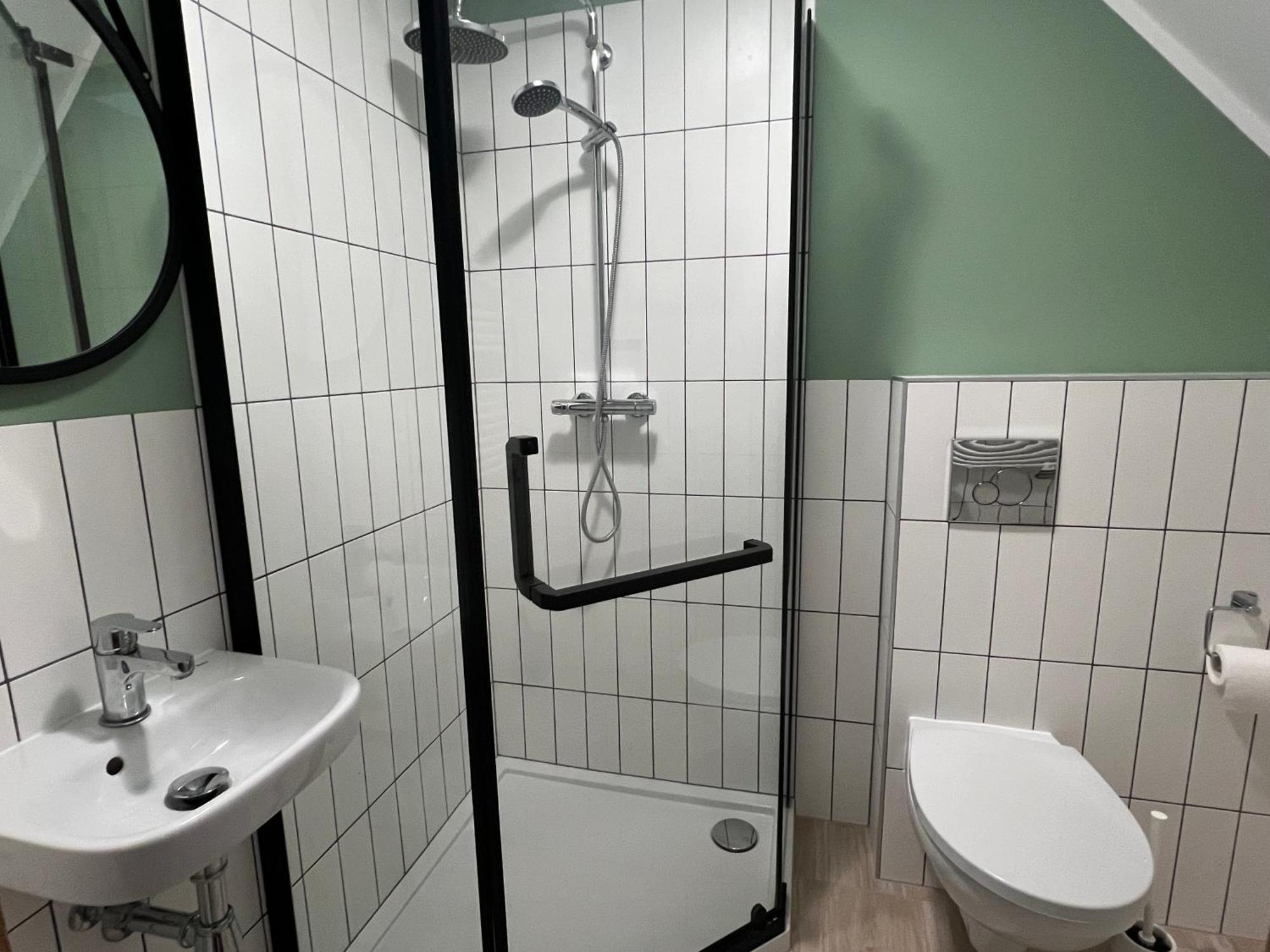Hotel Wilczy Zaulek Mielno  Esterno foto