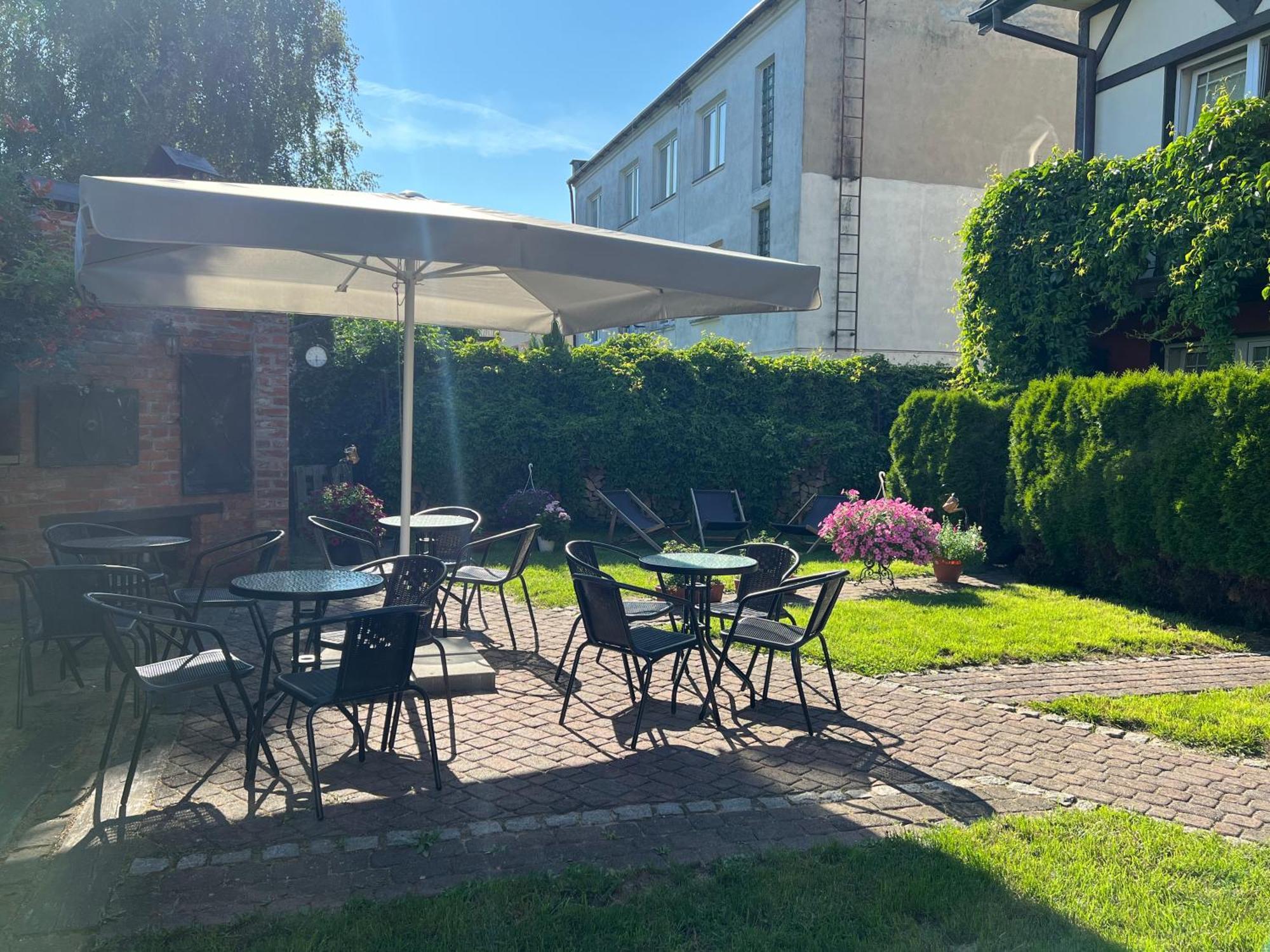 Hotel Wilczy Zaulek Mielno  Esterno foto